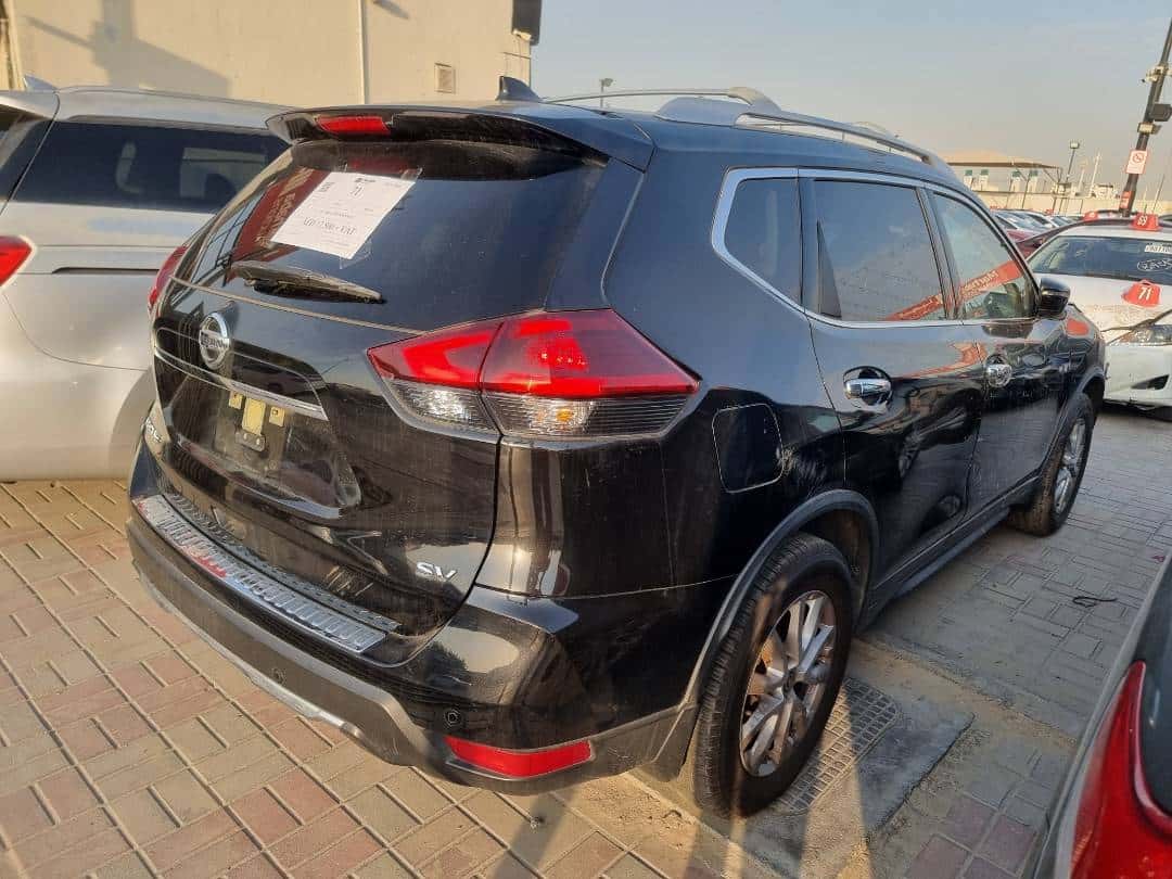 NISSAN ROGUE - Exterior