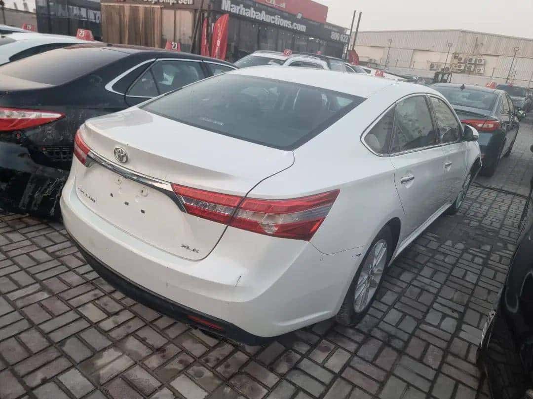 Toyota Avalon 2013 thumbnail 1
