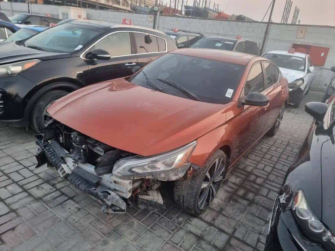 Nissan Altima 2021 thumbnail 1