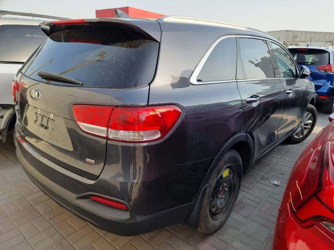 KIA SORENTO - Exterior