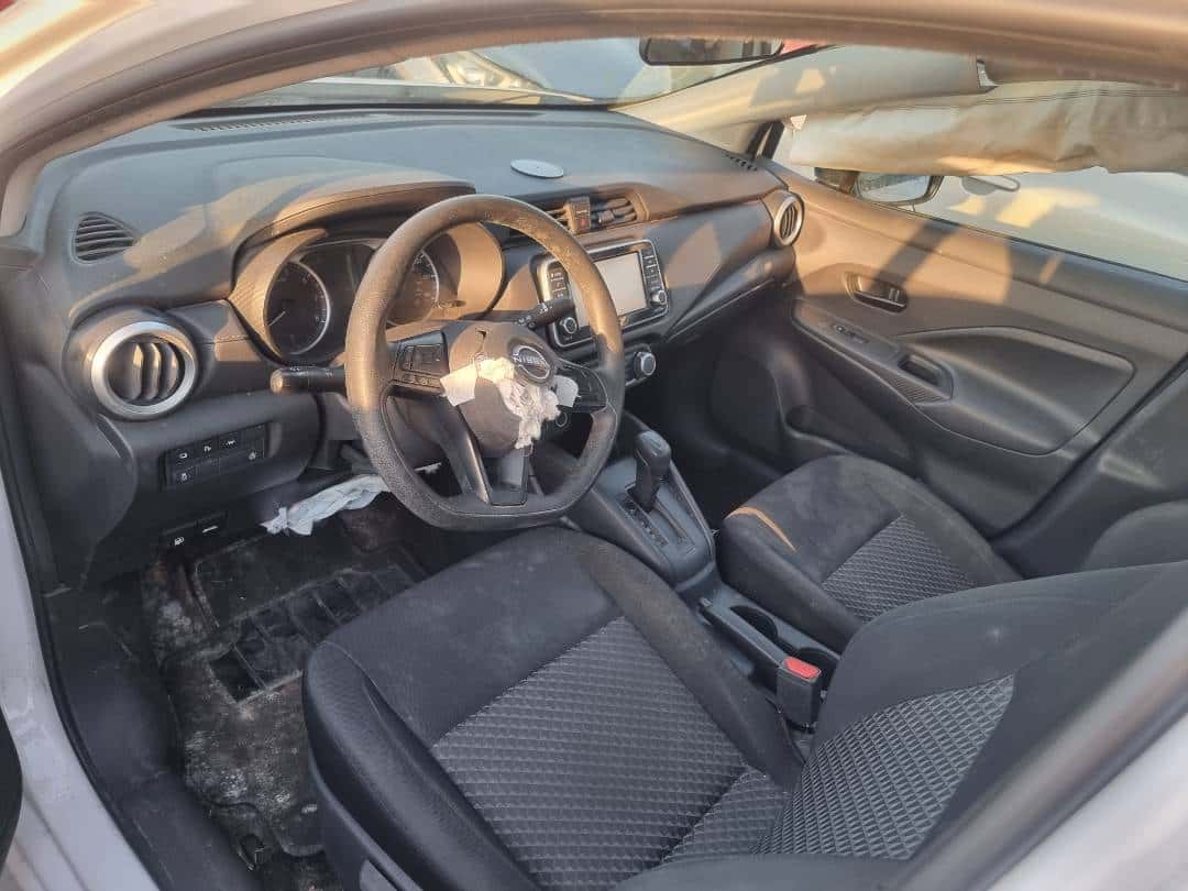 NISSAN VERSA 2023 thumbnail 5