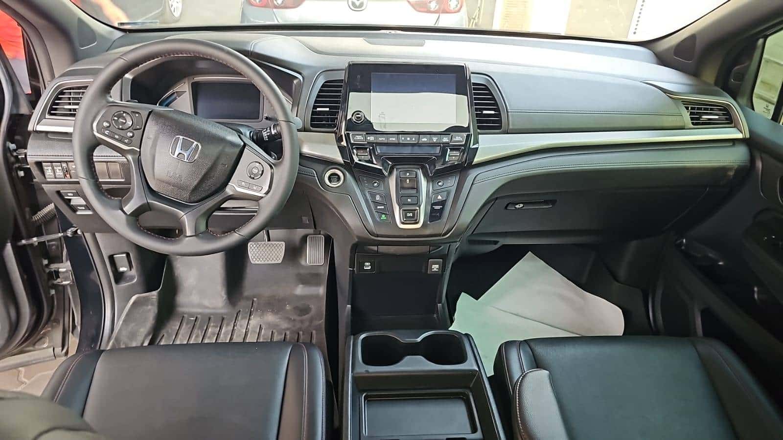 Honda Odyssey 2023 thumbnail 7