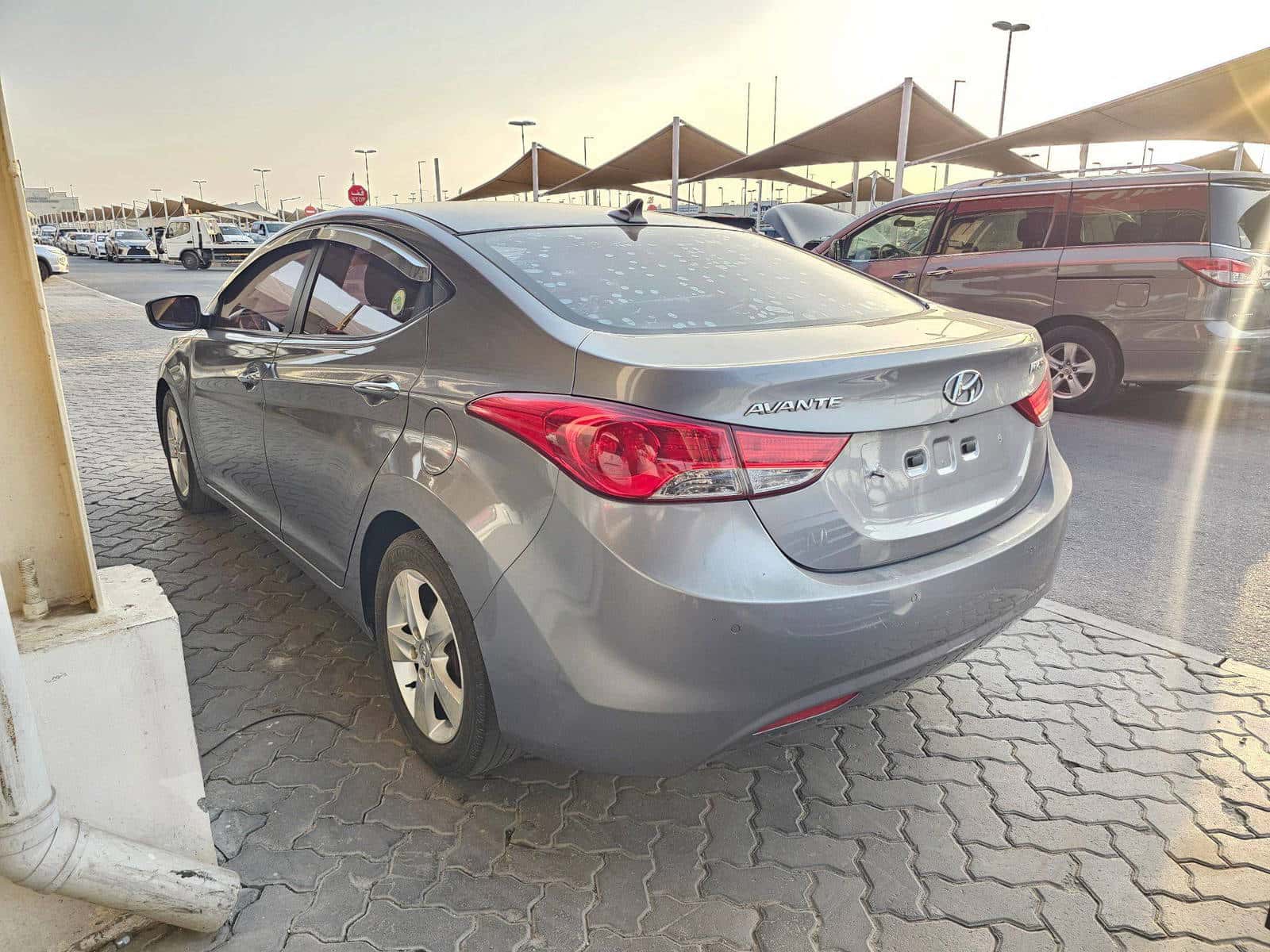 HYUNDAI AVANTE 2012 thumbnail 2