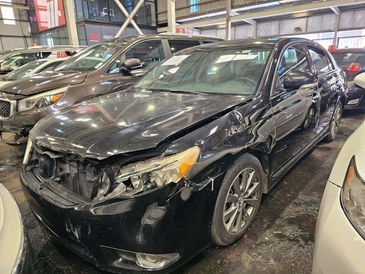 TOYOTA AVALON 2011 thumbnail 5