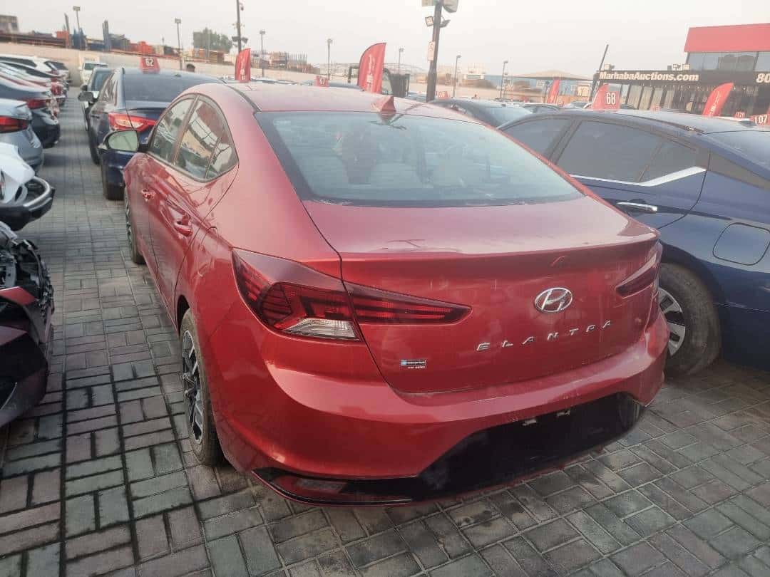 Hyundai Elantra 2020 thumbnail 4