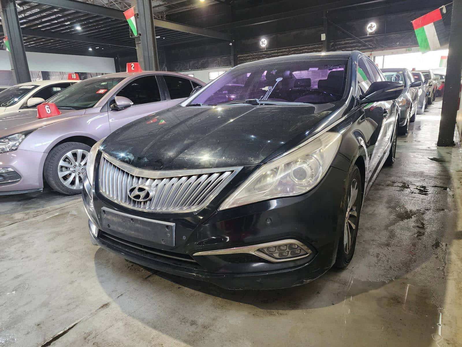 Hyundai GRANDEUR 2014 thumbnail 3