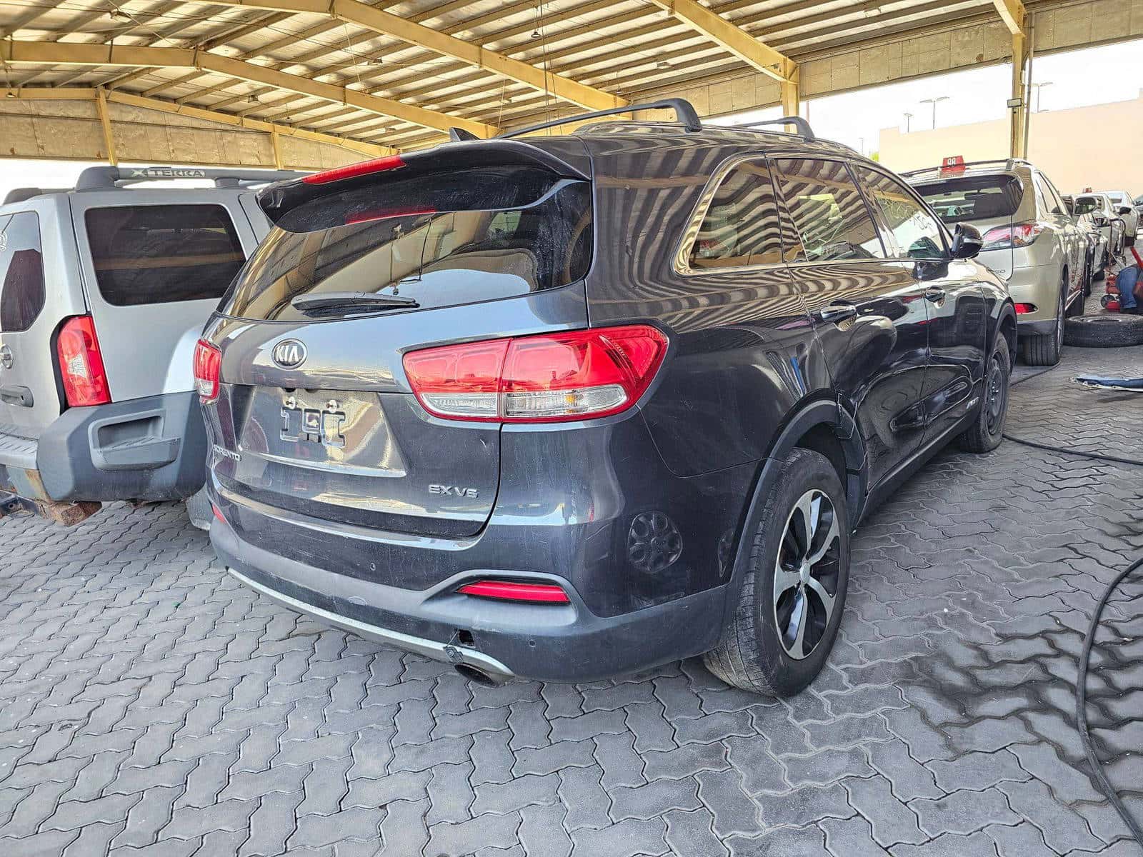 KIA SORENTO 2017 thumbnail 2