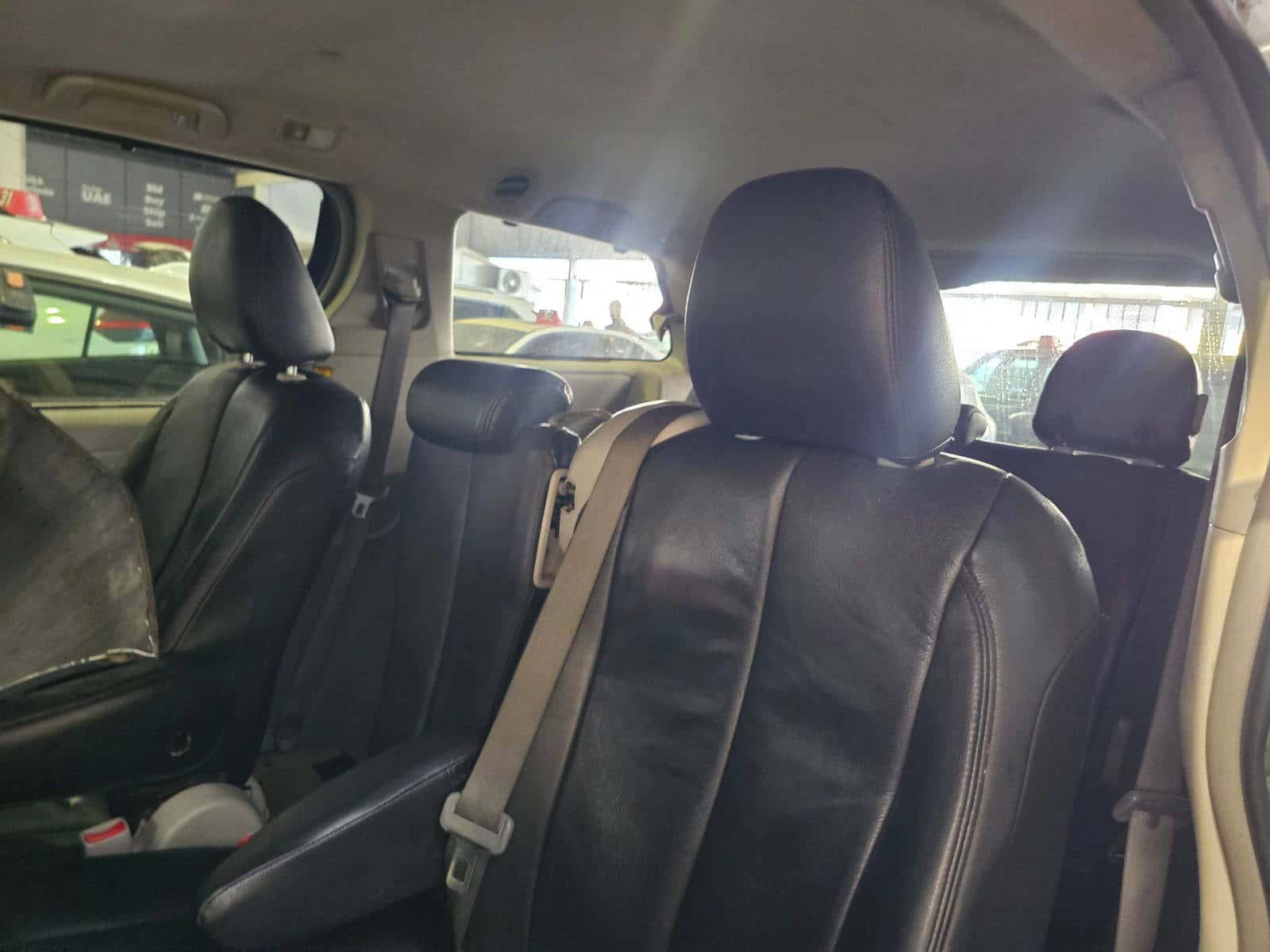 Toyota Sienna 2013 thumbnail 6