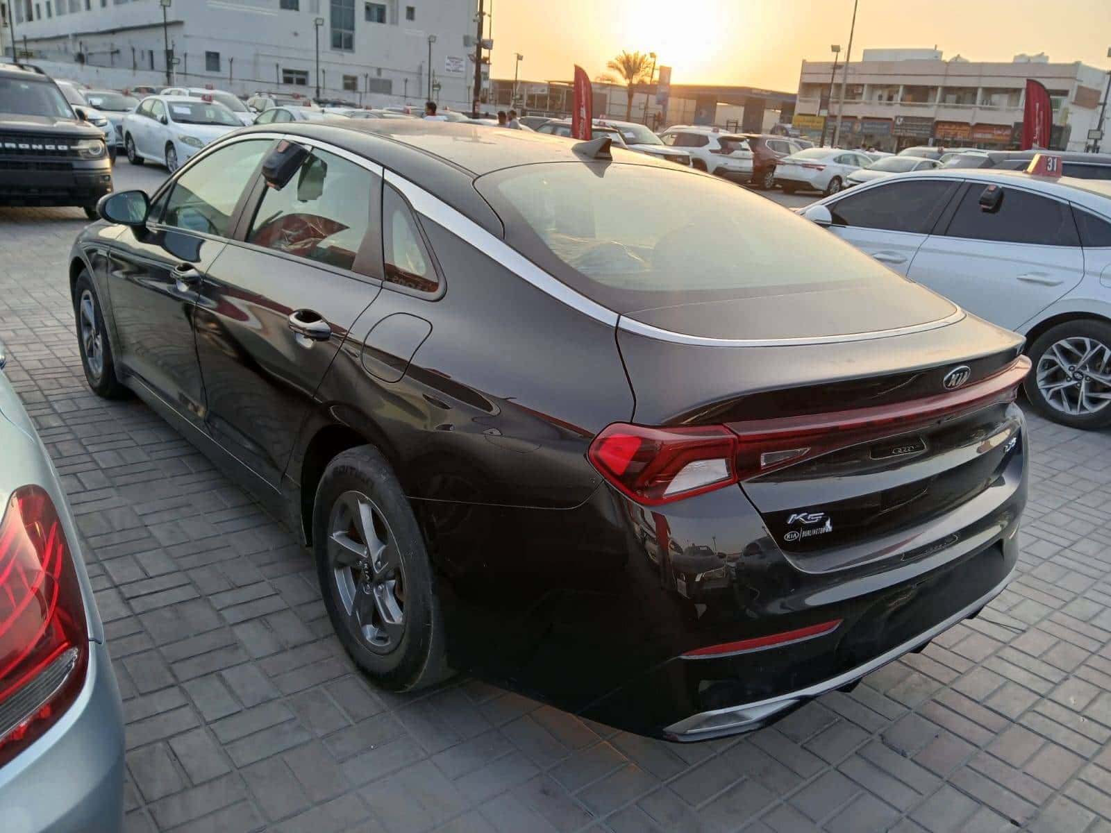 Kia K5 2021 thumbnail 3