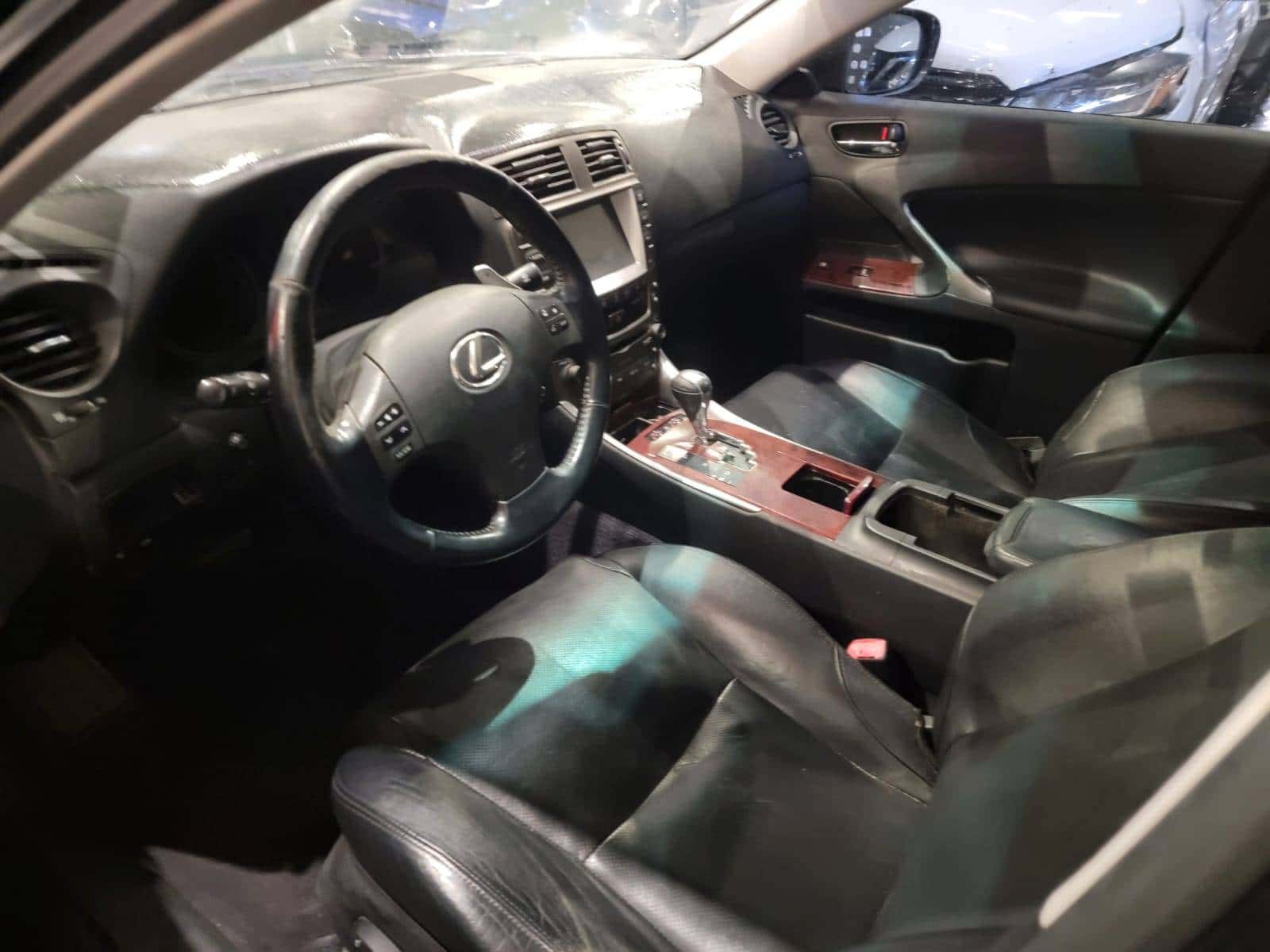 Lexus IS 250 2008 thumbnail 6