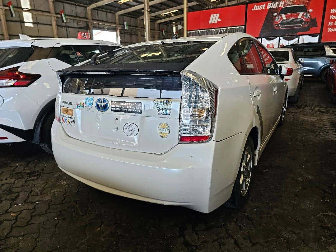 TOYOTA PRIUS 2010 thumbnail 1