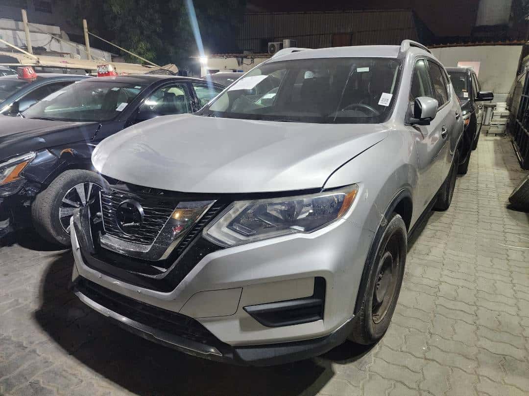 NISSAN ROGUE - Exterior