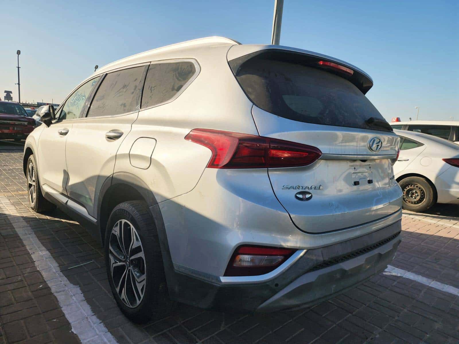 HYUNDAI SANTA FE 2019 thumbnail 5