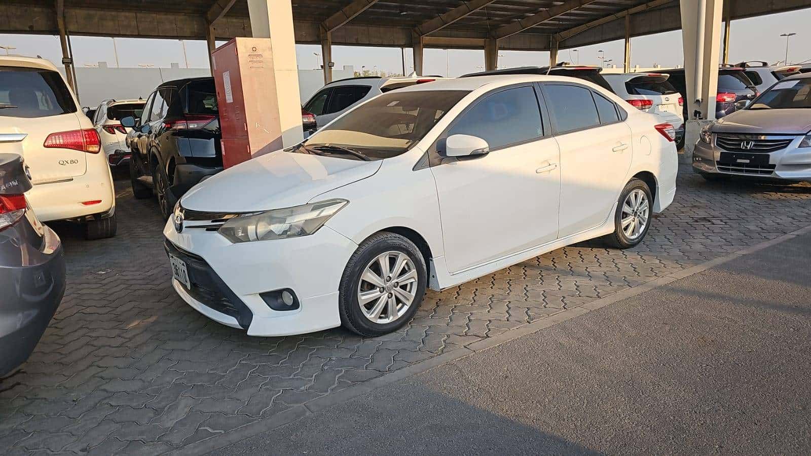 TOYOTA YARIS 2015 thumbnail 3