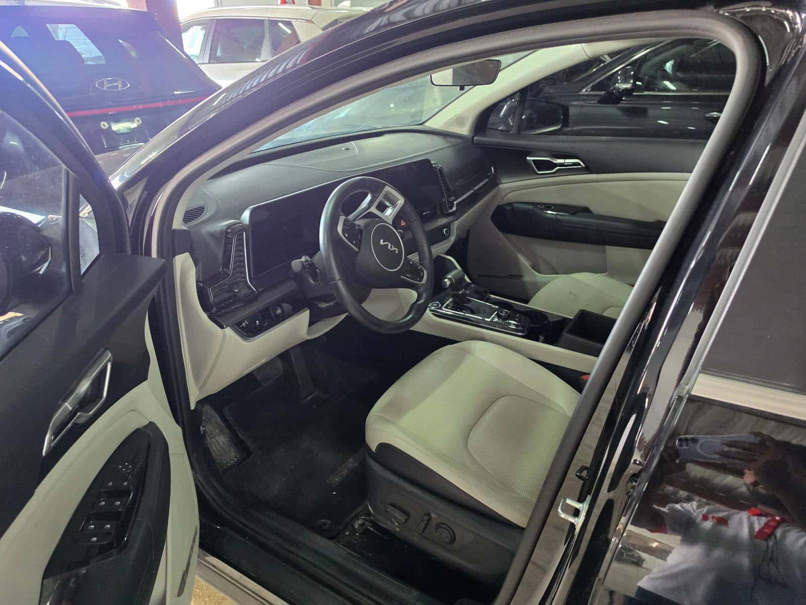 Kia SPORTAGE 2023 thumbnail 6