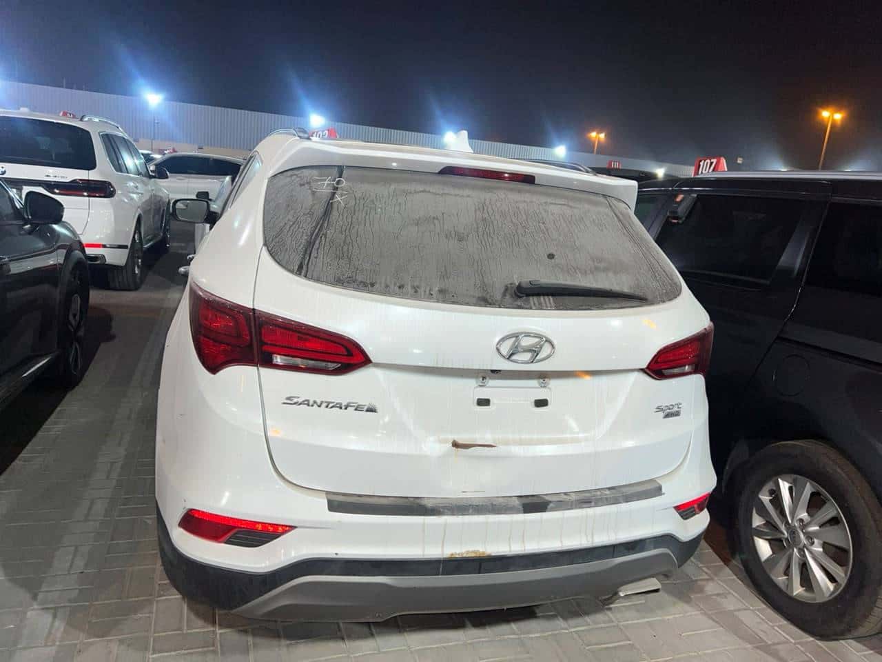 Hyundai Santa Fe 2017 thumbnail 2