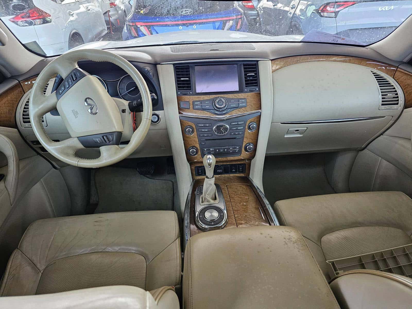 INFINITI QX80 - Exterior