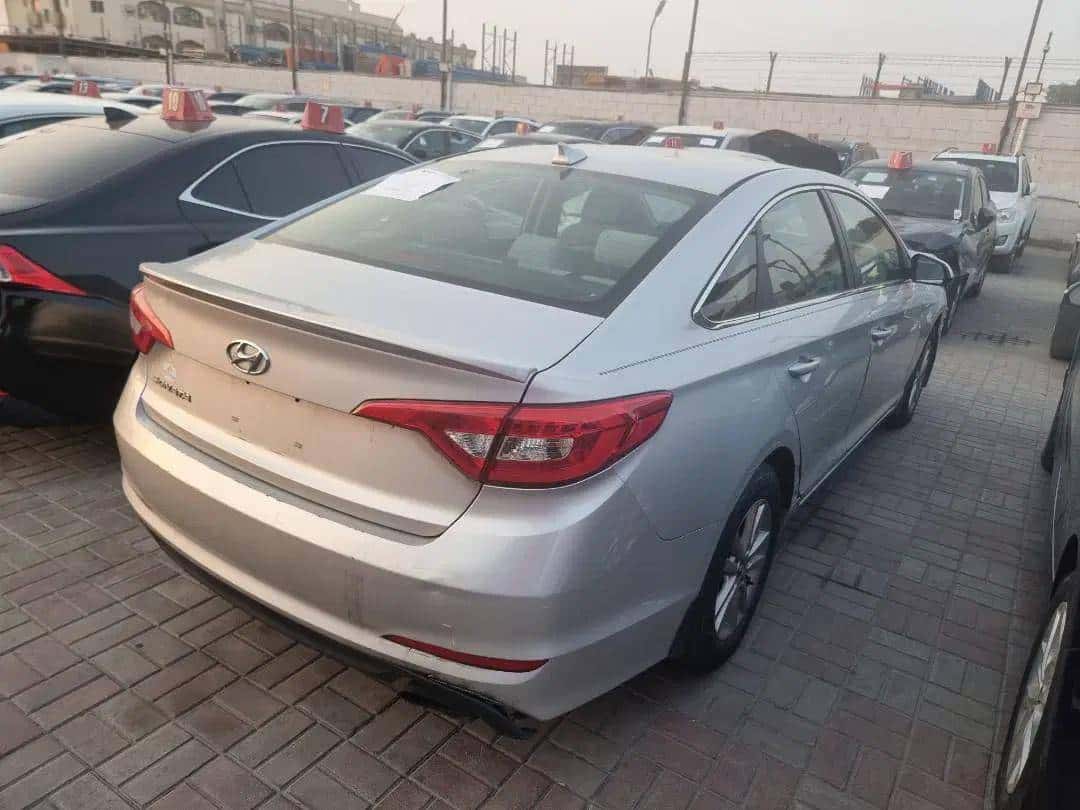Hyundai Sonata 2016 thumbnail 1