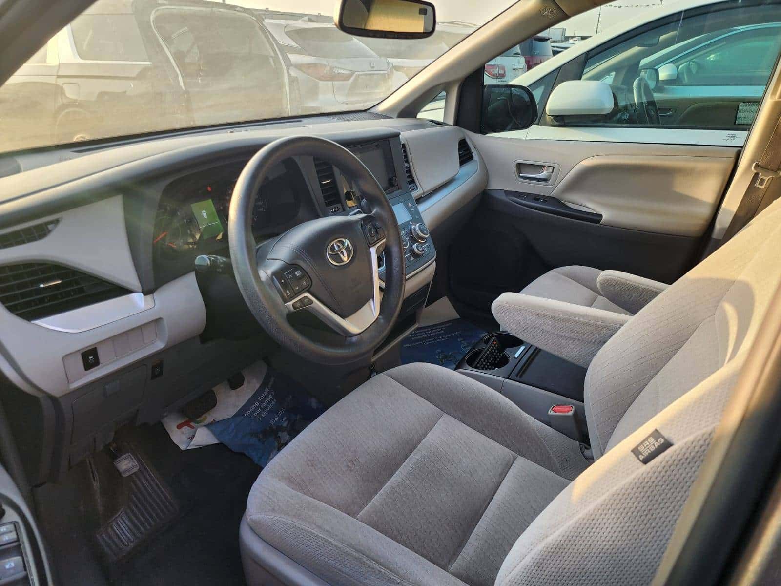 TOYOTA SIENNA 2015 thumbnail 7