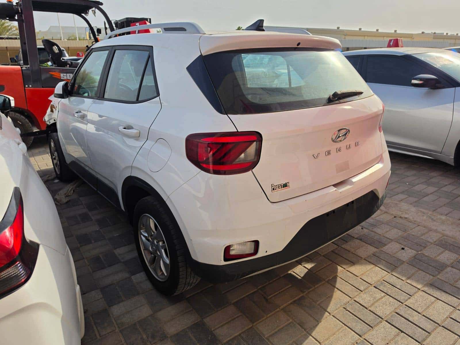 Hyundai VENUE SEL 2020 thumbnail 3