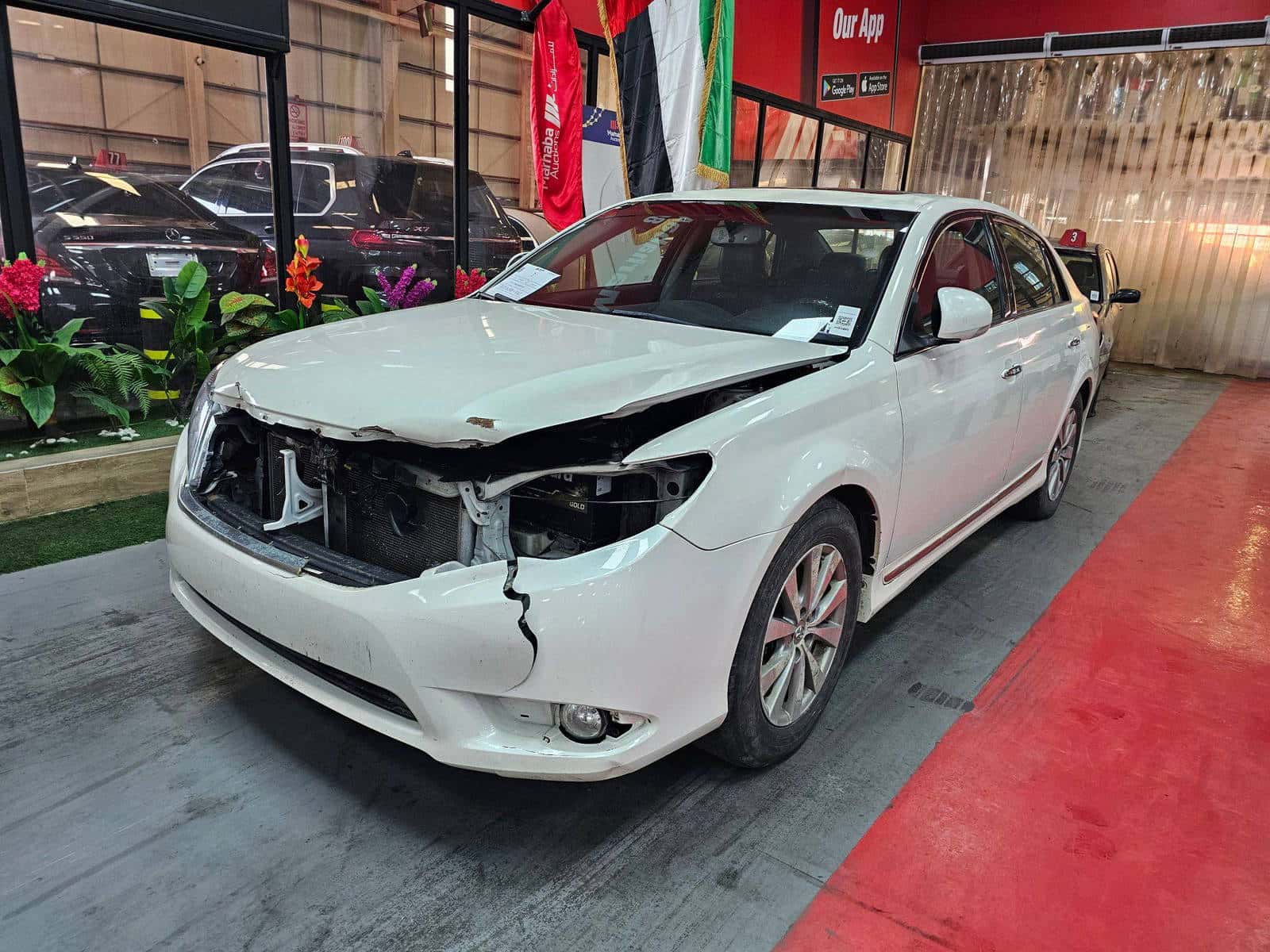 TOYOTA AVALON 2011 thumbnail 3