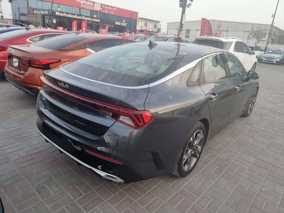Kia K5 2022 thumbnail 3