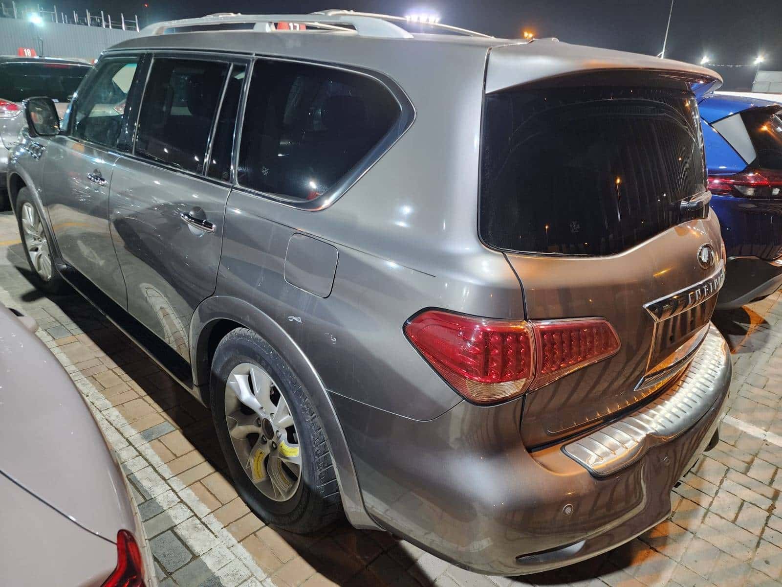 INFINITI QX80 2014 thumbnail 7