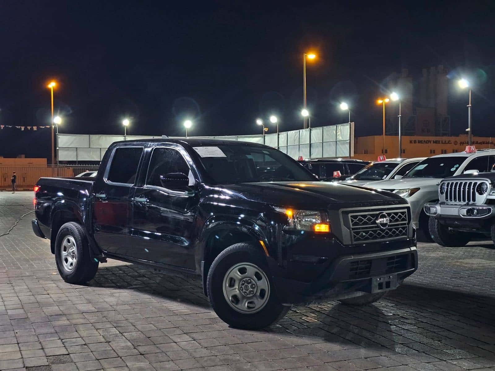 NISSAN FRONTIER 2022 thumbnail 4
