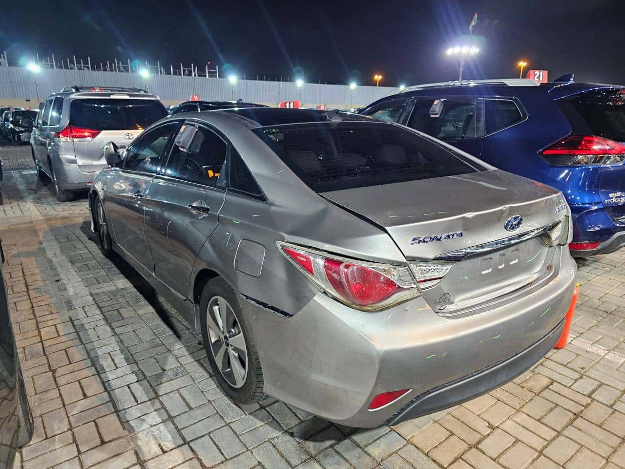 Hyundai Sonata 2012 thumbnail 2