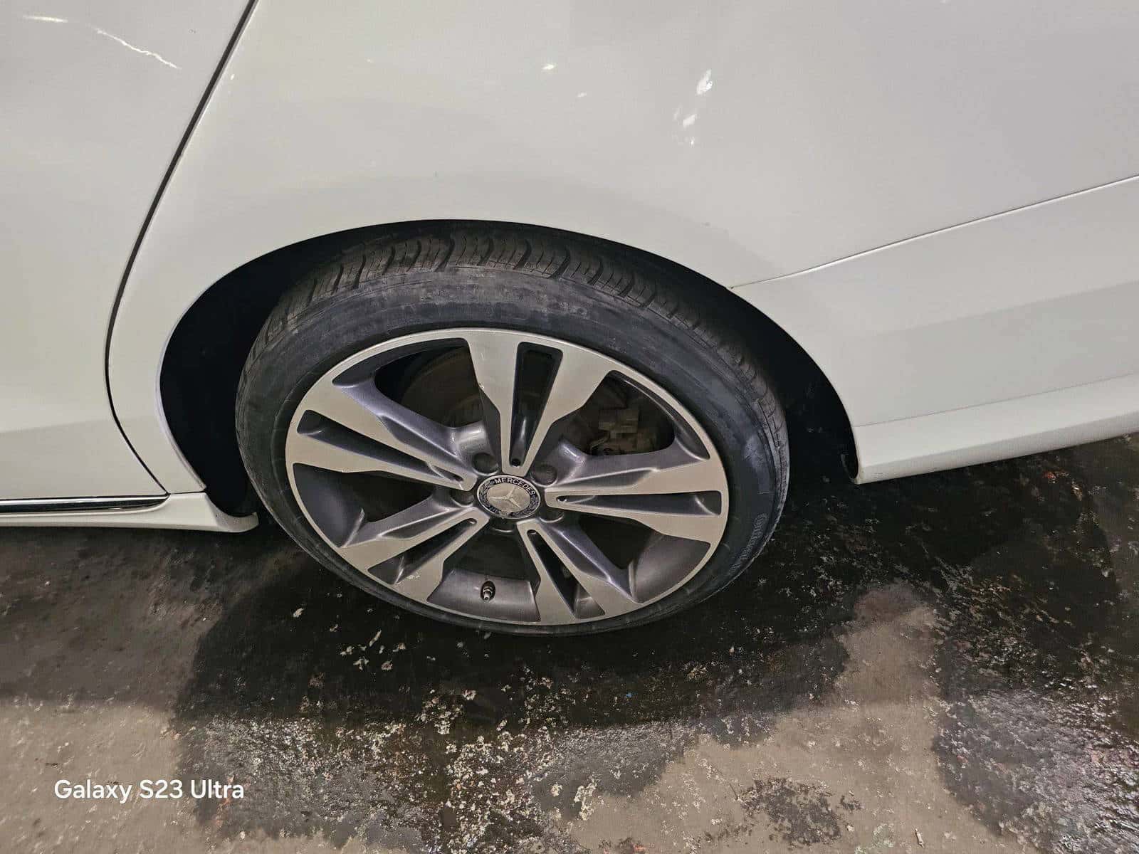 MERCEDES BENZ C300 2015 thumbnail 5