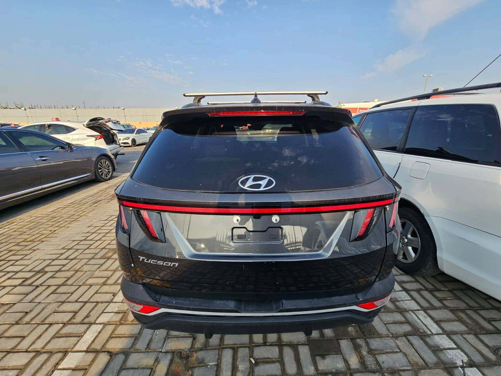 Hyundai Tucson 2023 thumbnail 3