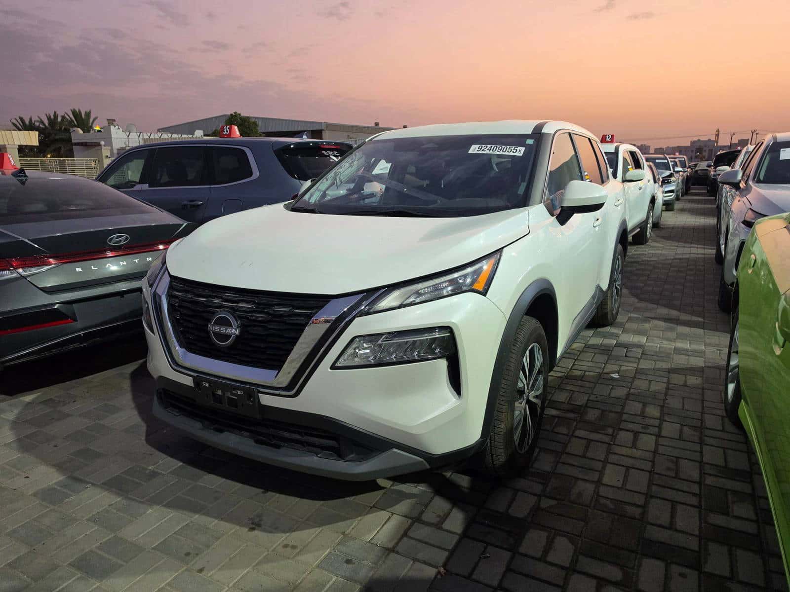 NISSAN ROGUE 2023 thumbnail 2