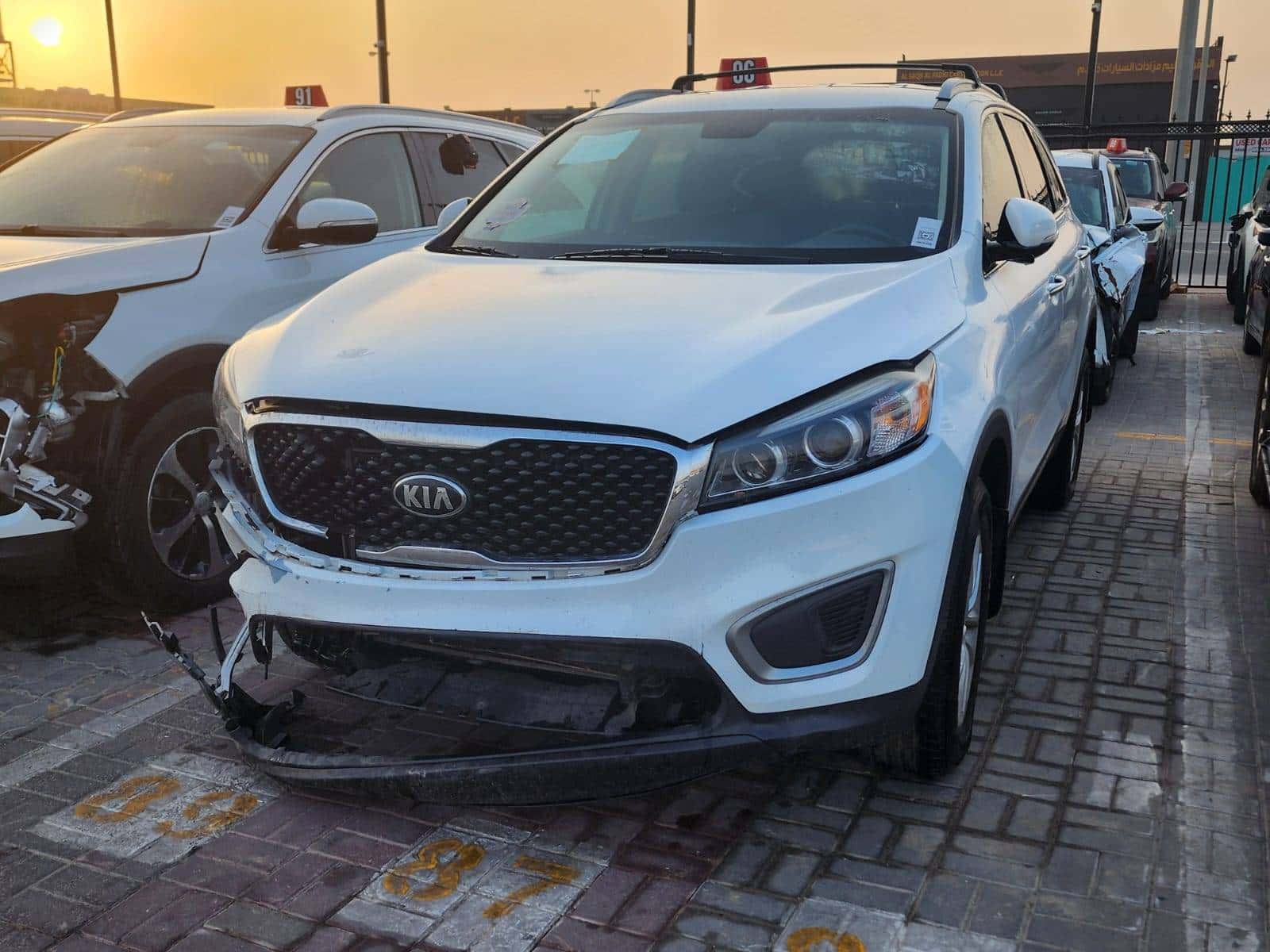 KIA SORENTO 2016 thumbnail 4