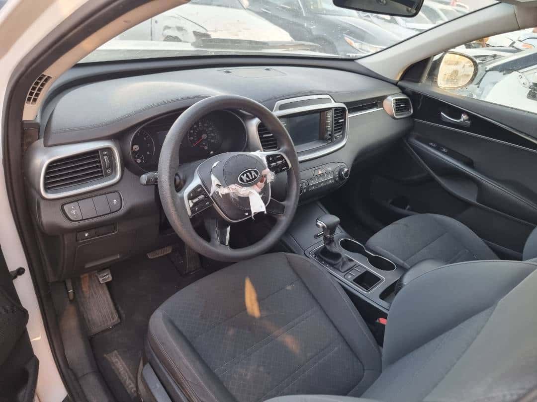 Kia Sorento 2020 thumbnail 4