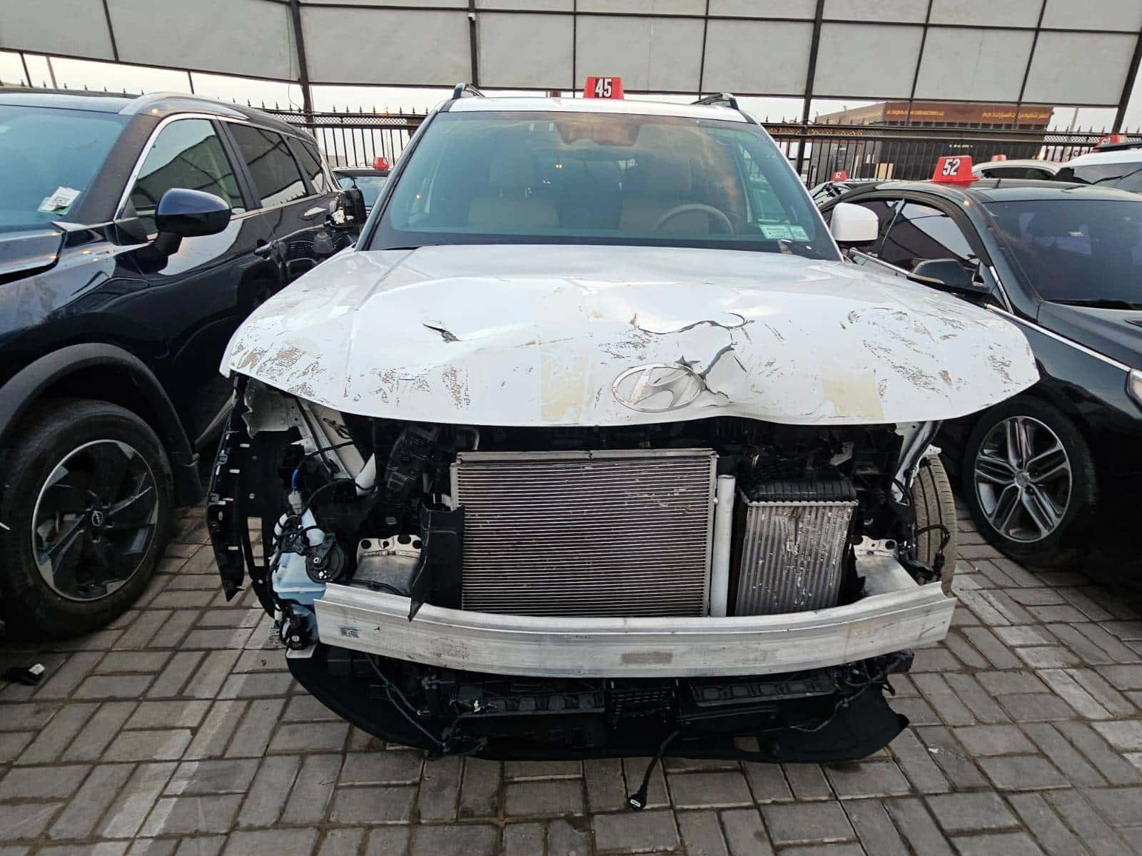 Hyundai SANTA FE LIMITED 2024 thumbnail 3