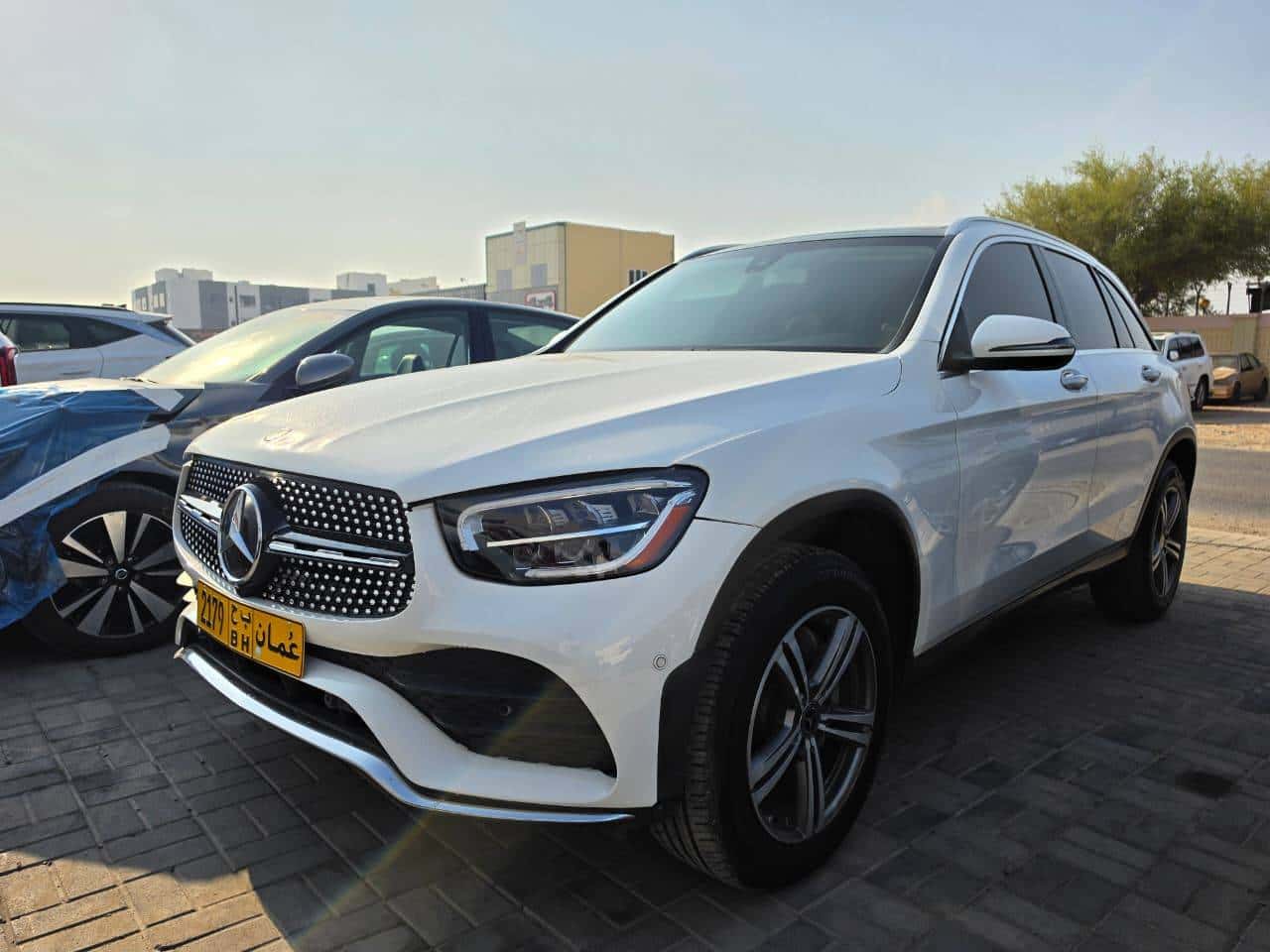 MERCEDES BENZ GLC-300 2020 thumbnail 3