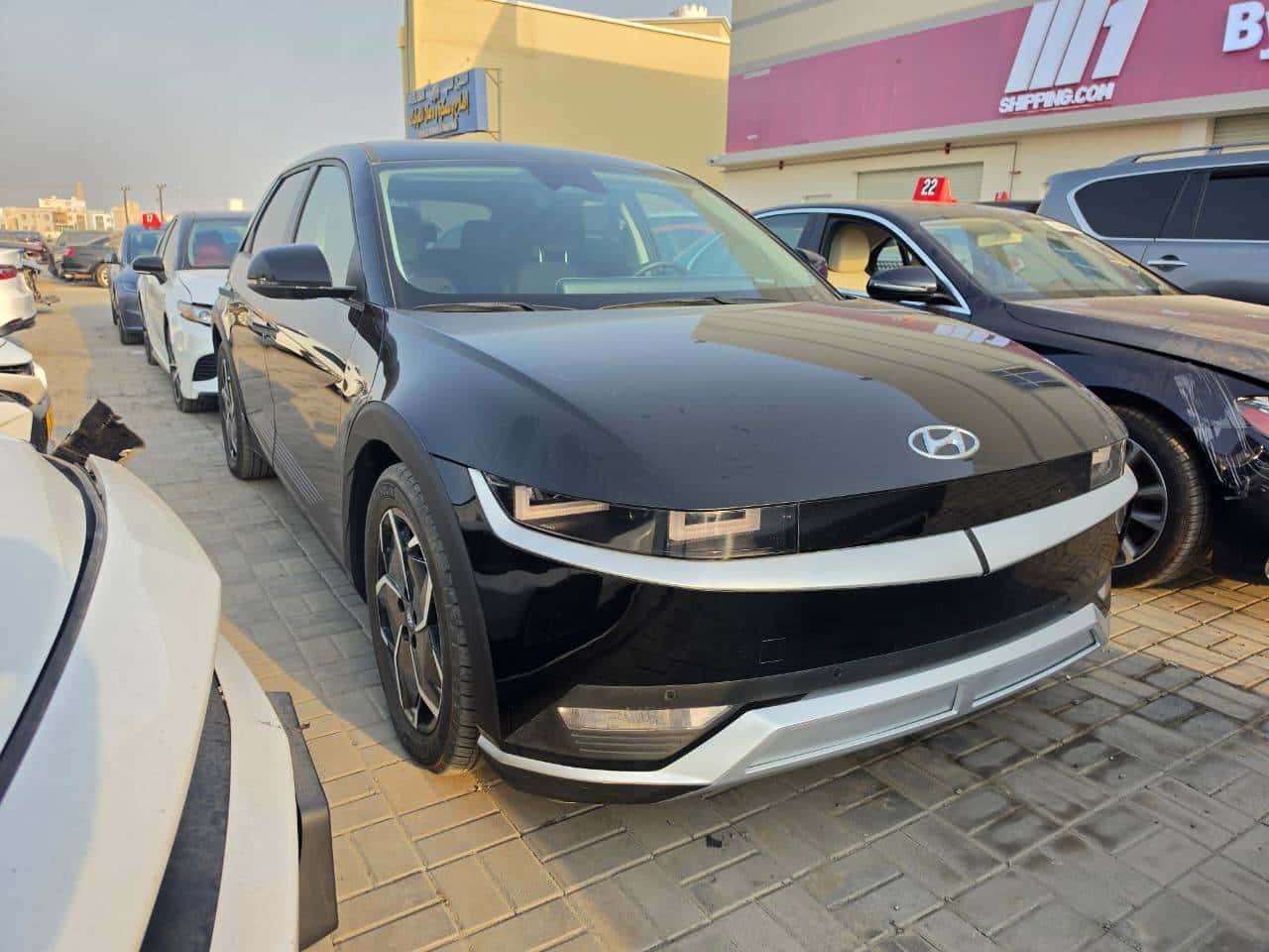 Hyundai Ioniq 2024 thumbnail 1