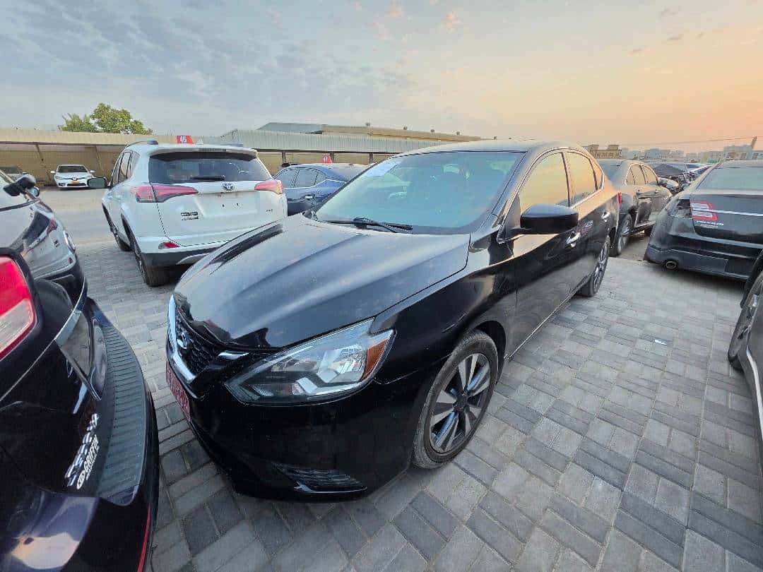 NISSAN SENTRA 2019 thumbnail 1