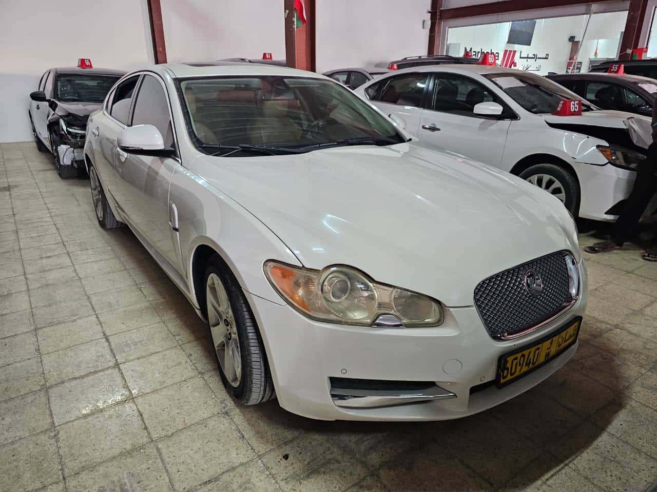 Jaguar XF 2010 thumbnail 3