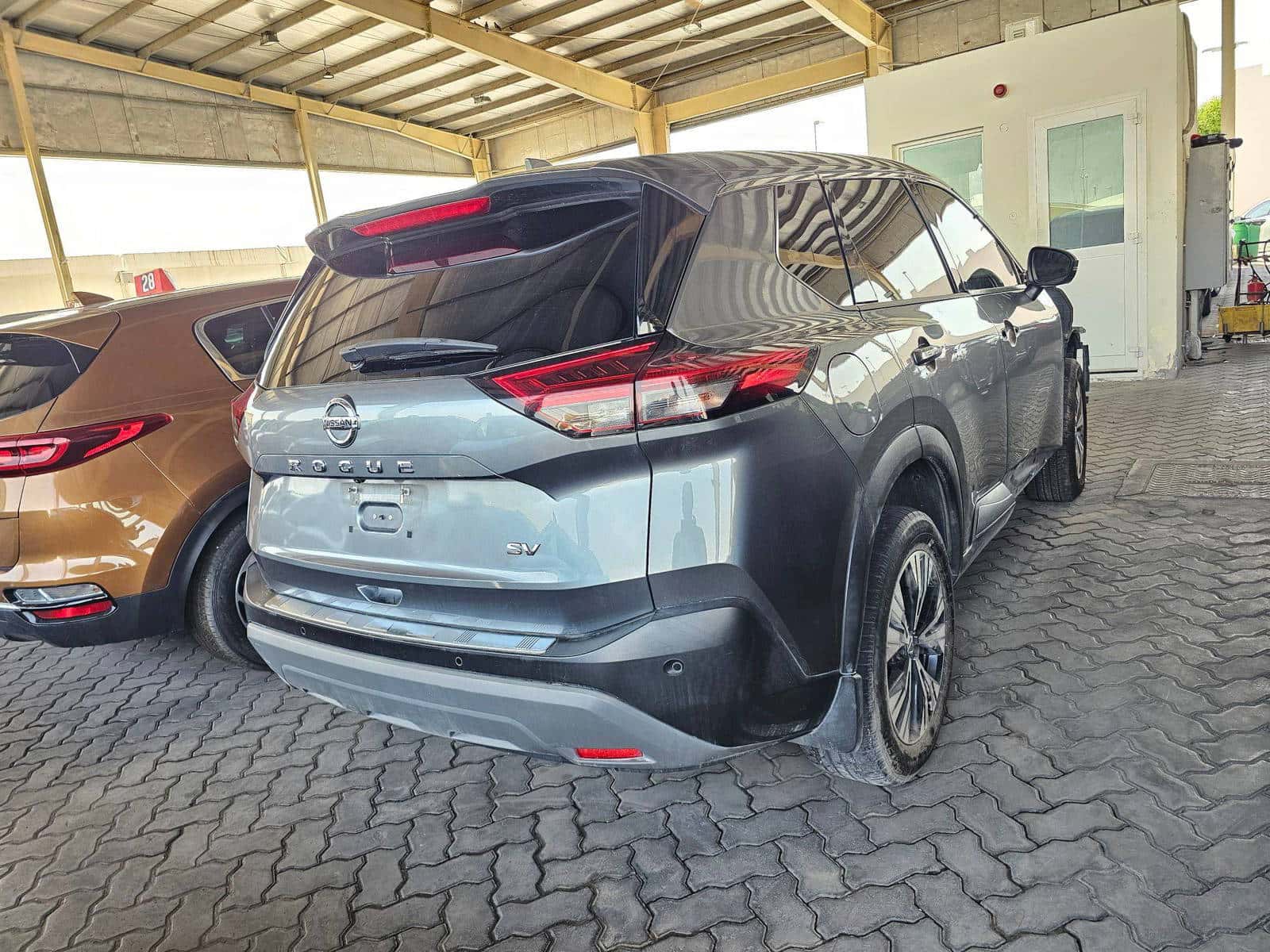NISSAN ROGUE 2021 thumbnail 2