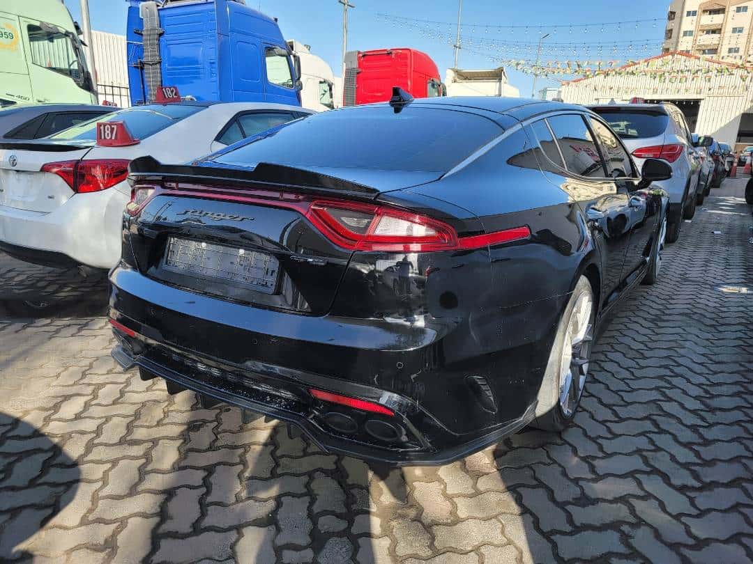 KIA STINGER - Exterior