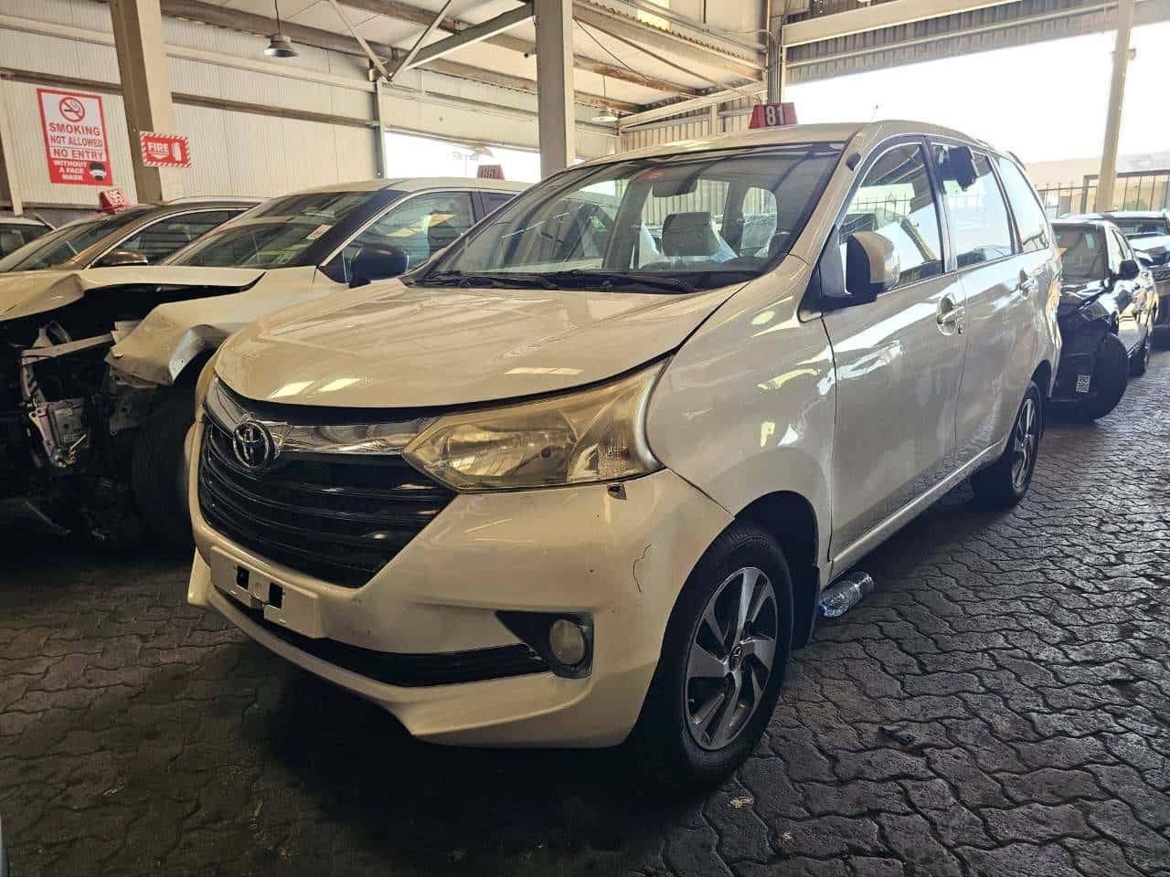 Toyota AVANZA 2017 thumbnail 1