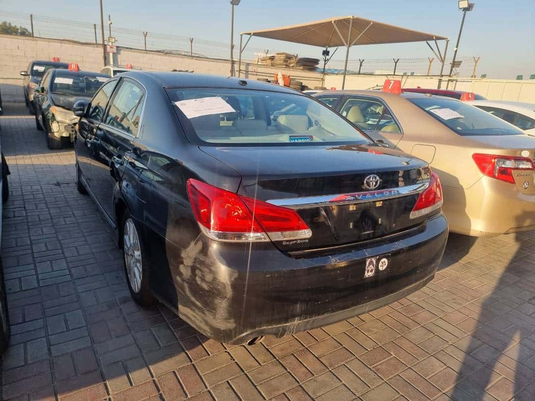 Toyota Avalon 2011 thumbnail 5
