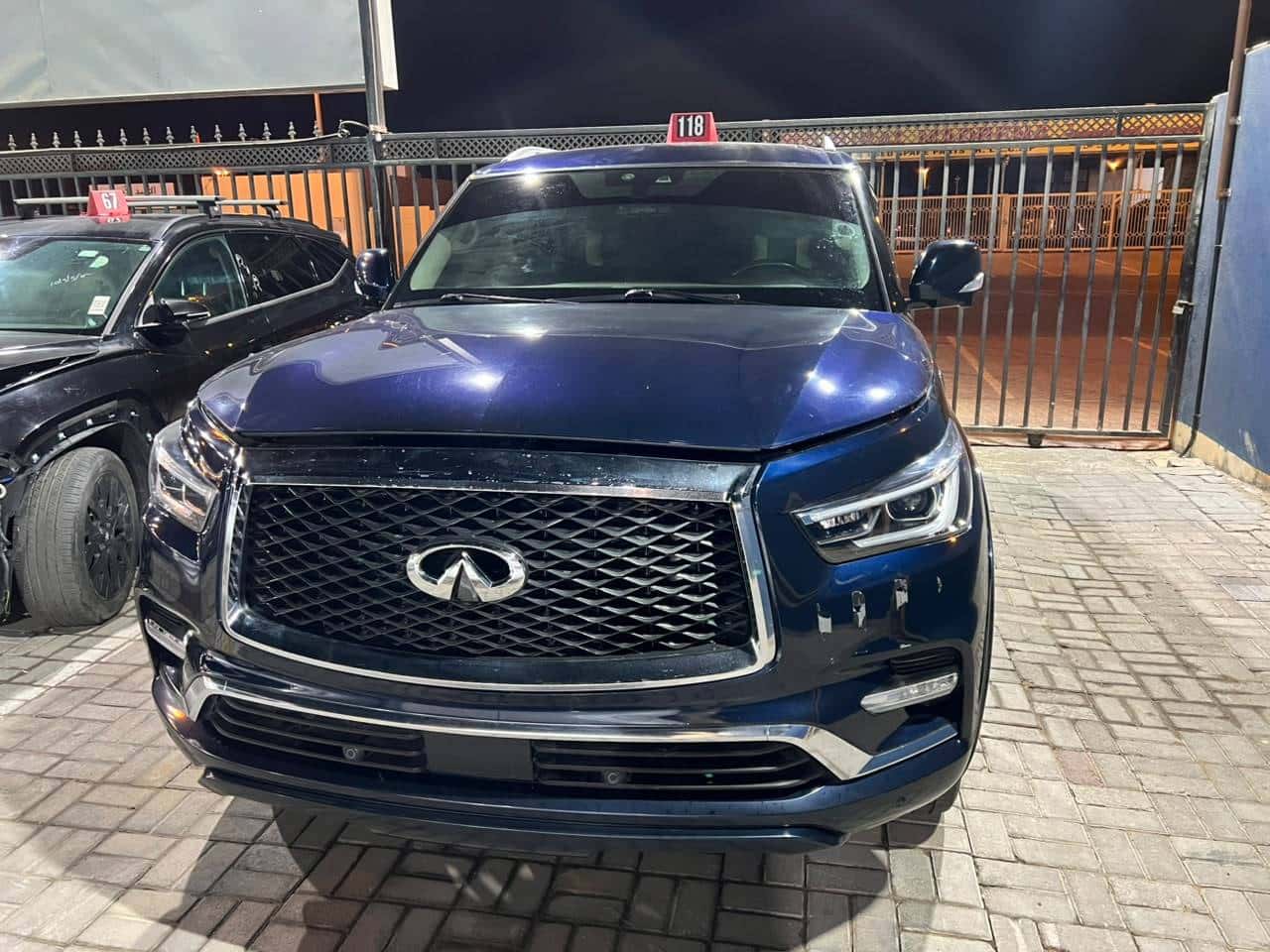 INFINITI QX80 2020 thumbnail 5