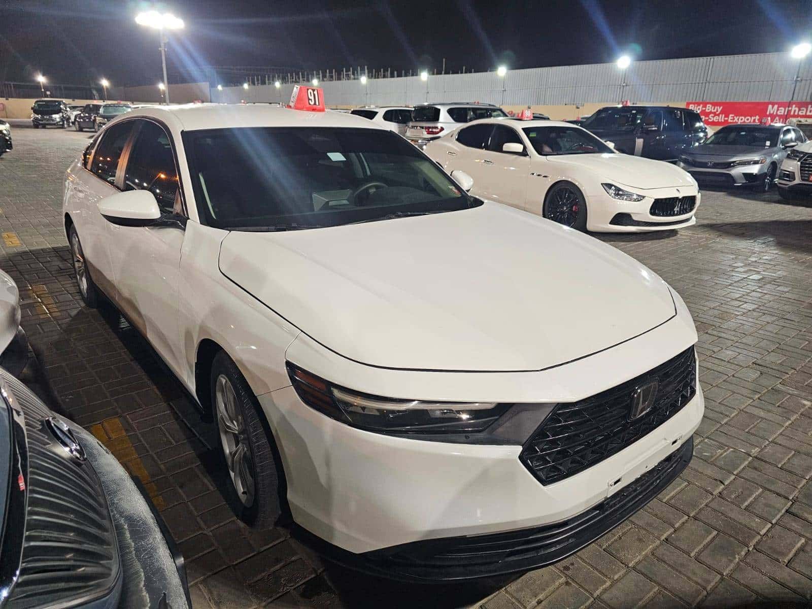 Honda Accord 2023 thumbnail 3