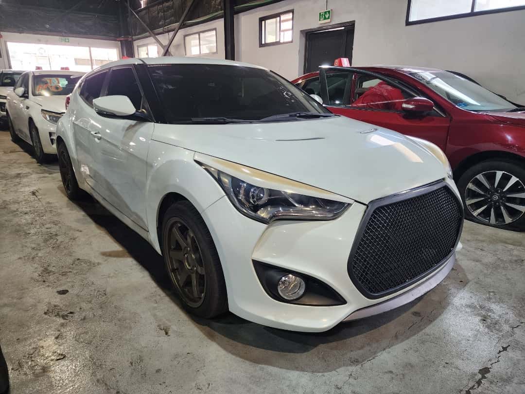 HYUNDAI VELOSTER - Exterior