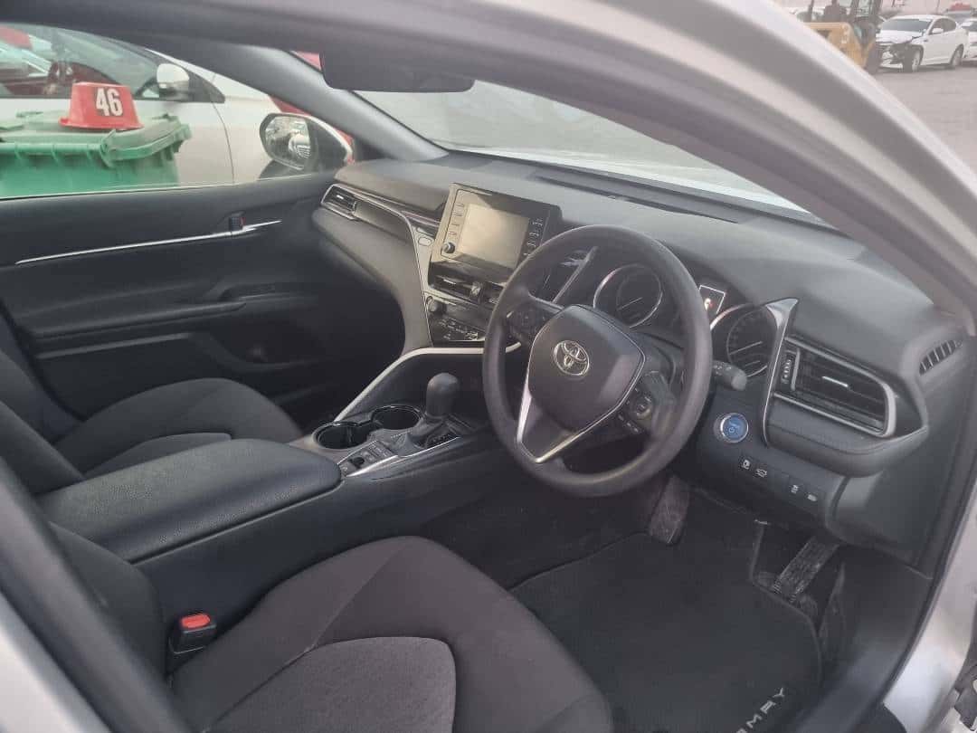 Toyota Camry 2024 thumbnail 7