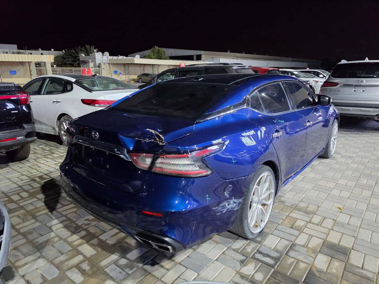 NISSAN MAXIMA 2019 thumbnail 5