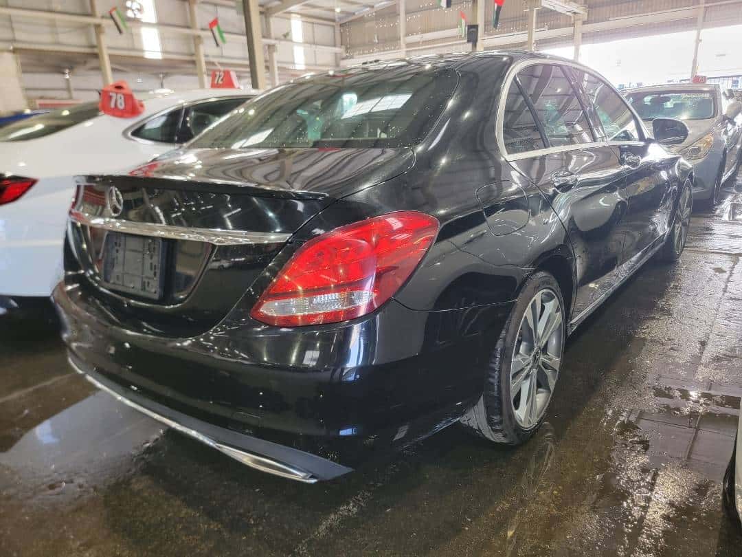 MERCEDES BENZ C300 - Exterior