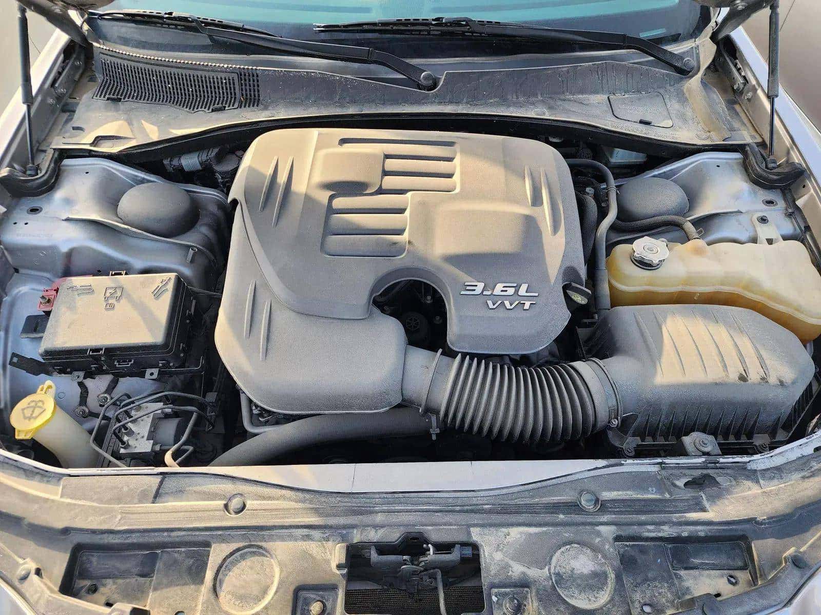 CHRYSLER 300 2018 thumbnail 3